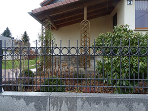 Individuelle Gestaltung und Fertigung von Geländern, Zäunen und Toren aus Metall